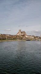 AUXERRE (Yonne)