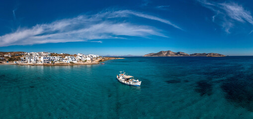 Obraz premium Greece, Pano Koufonisi small cyclades island, aerial drone panorama