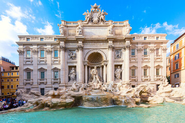 Fototapeta na wymiar Famous landmark fountain di Trevi in Rome, Italy during summer sunny day.