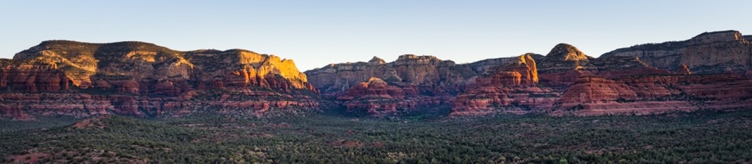 Fototapeta premium Panoramic of red rocks