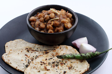 Amritsari chana masala with tandoori roti, Punjabi food