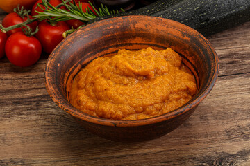 Vegetarian cuisine - Zucchini puree with herbs