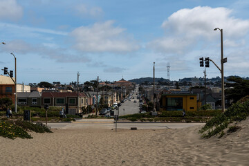 Fototapeta na wymiar San Francisco from Ocean Beach