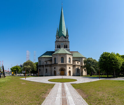 the historic church in the center of downtown Frederikshavn