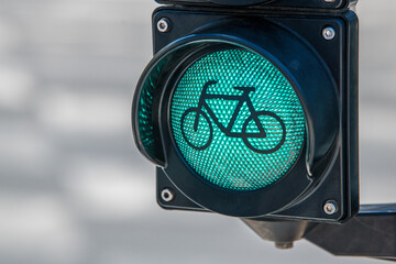 green traffic light for bicycles