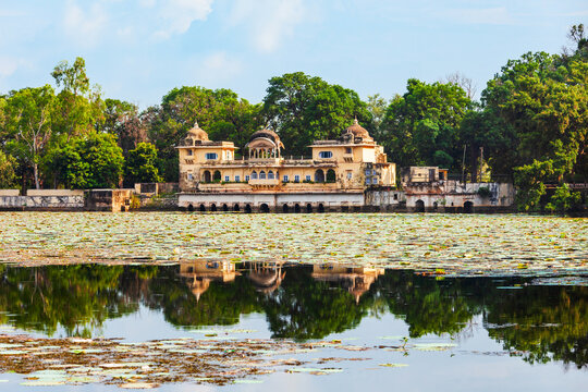 Sukh Mahal Palace in Bundi, India