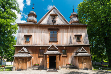 Barokowy, drewniany kościół w Szalowej w województwie małopolskim - obrazy, fototapety, plakaty