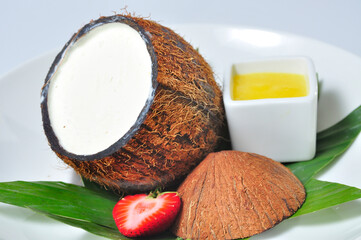 Coconut ice cream in coco shell