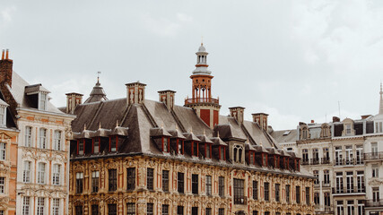 Vue de la Grand Place de Lille et du Beffroi