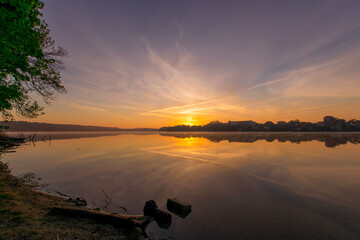 Fototapeta na wymiar sunrise scenery with a lake (Brandenburg, Germany)