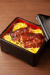 さんまの蒲焼き重