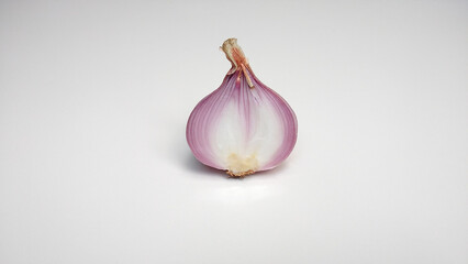 sliced onion isolated on white background, fresh vegetables