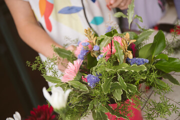 floral workshop, creating flower arrangements