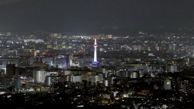 京都タワーと中心街の夜景　【都市夜景　京都】
