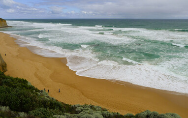 strong waves on the beach