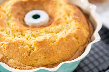 Lemon bundt cake