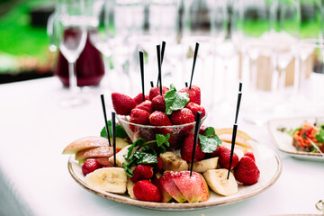 Fruit slices on the buffet table