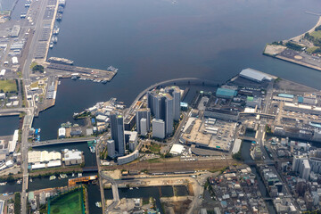 横浜市神奈川区橋本町付近を空撮