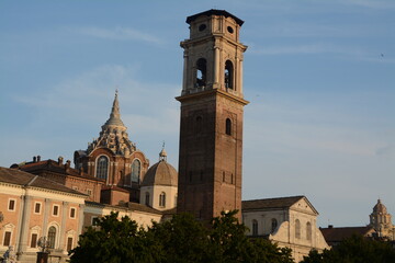 Fototapeta na wymiar from the Roman walls of the Palatine Gates the panorama of the Cathedral and its bell tower, the Chapel of the Holy Shroud and the dome of San Lorenzo.