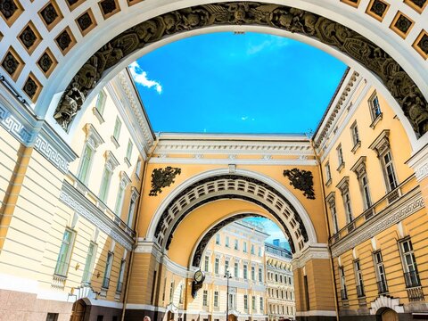 Arch of the General Staff in the Palace Square, Saint Petersburg, Russia