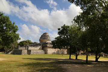 Obraz premium The Caracol, Observatory building, Chichen Itza