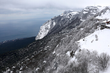 Fototapeta na wymiar View of Crimean Mountains from Ai-Petri peak