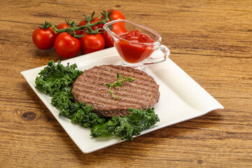 Grilled beef cutlet for burger