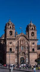 Fototapeta na wymiar Iglesia de la compañia de jesus en la Plaza de armas de Cusco, Perú. 