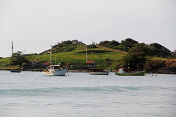 Fototapeta na wymiar boats in the bay