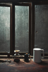 barista dripping coffee and slow coffee bar style