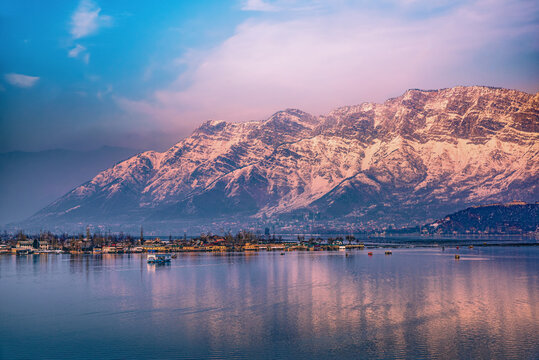 A beautiful view of Dal Lake in winter, Srinagar, Kashmir, India.