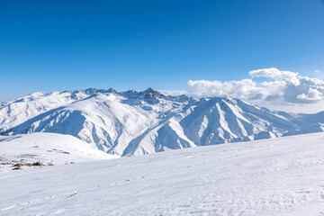 Obraz premium Winter season, Gulmarg is a town, a hill station, a popular tourist & skiing destination, Kashmir, India