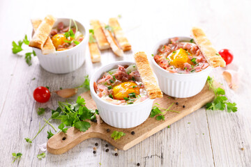 baked egg with cream and ham