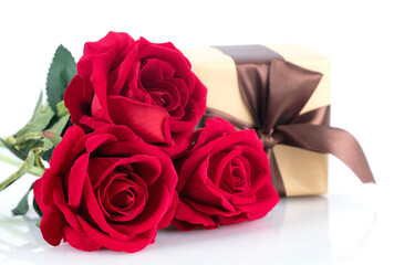 Valentine's day roses and gifts