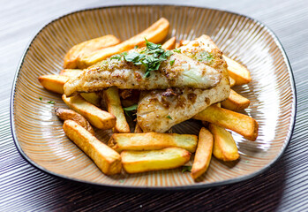 fried zander with homemade potato chips