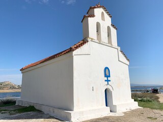 Obraz premium typische, kleine Kirche in Griechenland, blau und weiß