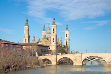 Zaragoza - The panorama of bridge Puente de Piedra and Basilica del Pilar over the Ebro river.