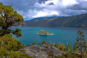Fototapeta na wymiar Beautiful view of island sitting in Lake Tahoe