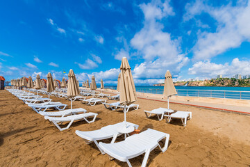 Fototapeta premium Coastal view of Antalya City in Turkey