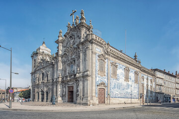 Fototapeta premium The city of Porto in the daytime, Portugal