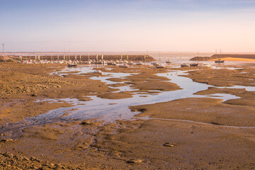 port à marée basse