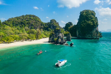 Plakat Aerial view of Hong island in Krabi, Thailand. Hong Island is an island off the coast of Krabi. Hong Island is part of the Than Bok Khorani national park.