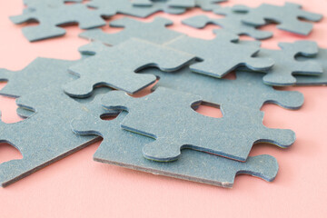 Puzzleteile welche leicht verschwommen sind, Bokeh Effekkt
