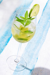 Cocktail Weincocktail Sommer