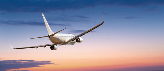 Obraz premium Passengers commercial airplane flying