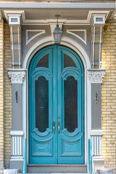 Colonial-style door, front view