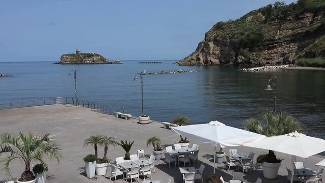 Monte di Procida - Panoramica della Spiaggia di Acquamorta