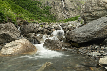 Obraz premium Beautiful mountain river landscape. Rocks in water nature view