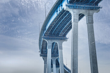 The curved Coronado bridge in San Diego, California - obrazy, fototapety, plakaty