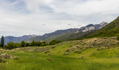 Fototapeta na wymiar Scenic view from Hidden Valley Park in Salt Lake City, Utah